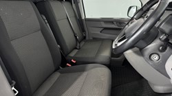 2023 (23) VOLKSWAGEN COMMERCIAL TRANSPORTER 2.0 TDI 150 Highline Van 5040979