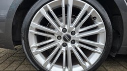 2019 (69) AUDI A4 35 TFSI S Line 5dr 5031293