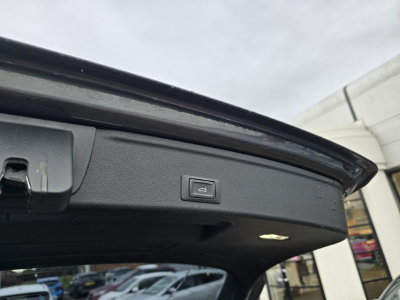 2019 (69) AUDI A4 35 TFSI S Line 5dr 5031313