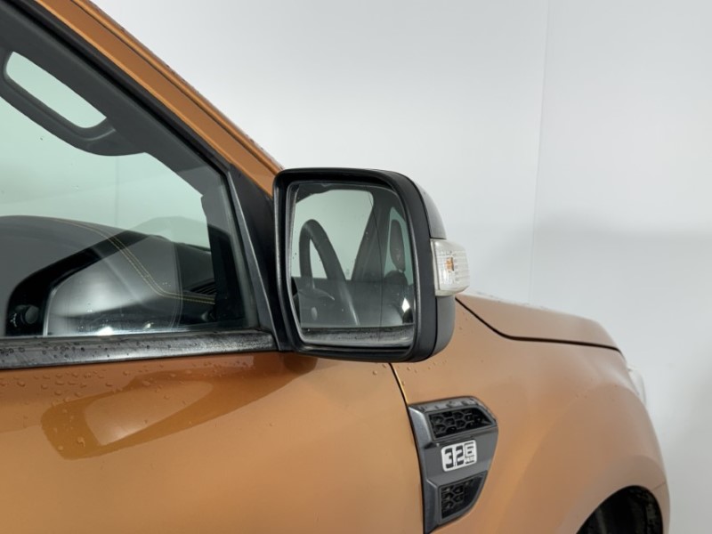 2020 (70) FORD COMMERCIAL RANGER Pick Up Double Cab Wildtrak 3.2 EcoBlue 200 Auto 5055200