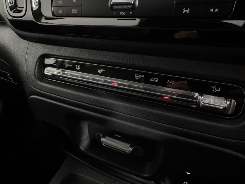 2024 (74) MERCEDES-BENZ COMMERCIAL VITO 119CDI Select Crew Van 9G-Tronic 5030023