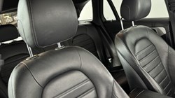 2021 (21) MERCEDES-BENZ GLC 220d 4Matic AMG Line Premium 5dr 9G-Tronic 5047738