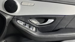 2021 (21) MERCEDES-BENZ GLC 220d 4Matic AMG Line Premium 5dr 9G-Tronic 5047742