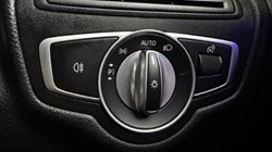 2021 (21) MERCEDES-BENZ GLC 220d 4Matic AMG Line Premium 5dr 9G-Tronic 5047734