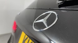 2021 (21) MERCEDES-BENZ GLC 220d 4Matic AMG Line Premium 5dr 9G-Tronic 5047750