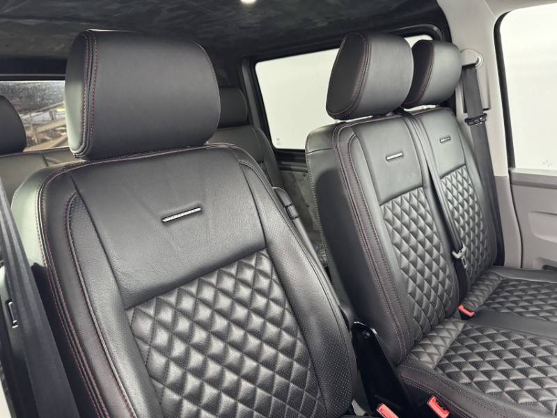 2023 (23) VOLKSWAGEN COMMERCIAL TRANSPORTER 2.0 TDI 150 Highline Van DSG 5035180