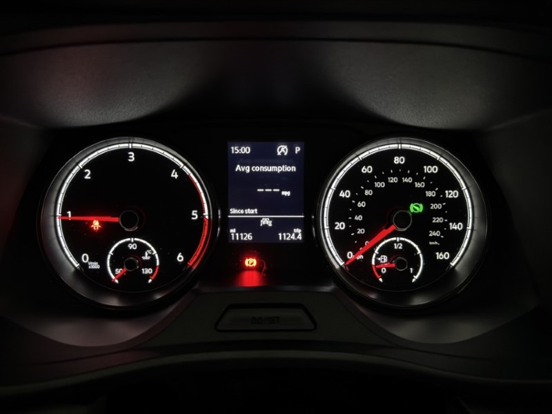 2023 (23) VOLKSWAGEN COMMERCIAL TRANSPORTER 2.0 TDI 150 Highline Van DSG 5035157