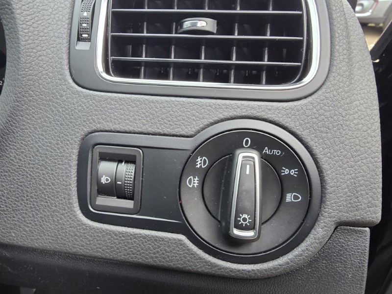 2017 (17) VOLKSWAGEN POLO 1.4 TDI 75 Match Edition 5dr 5058142