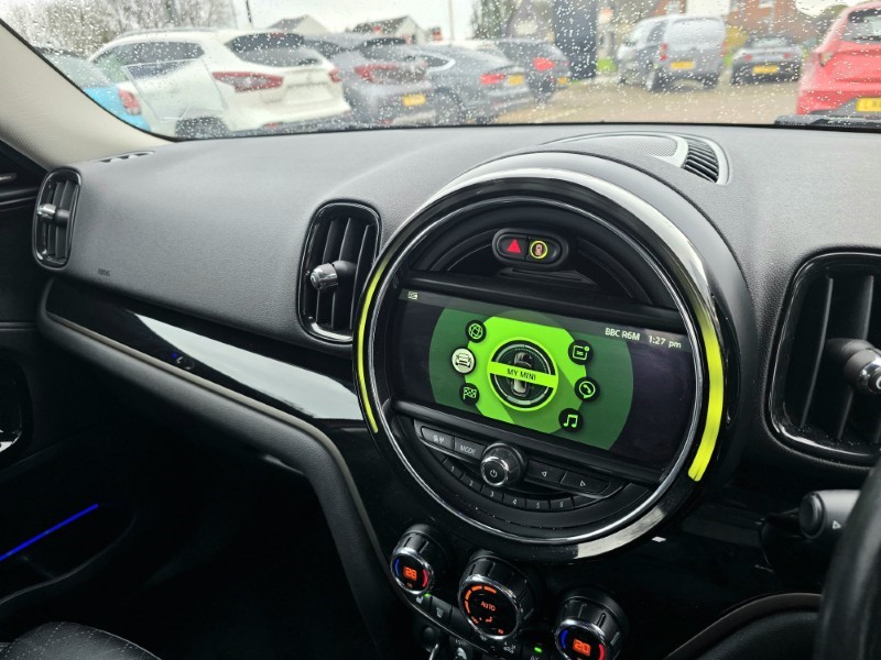 2018 (18) MINI COUNTRYMAN 2.0 Cooper D 5dr Auto 5034860