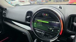 2018 (18) MINI COUNTRYMAN 2.0 Cooper D 5dr Auto 5034873