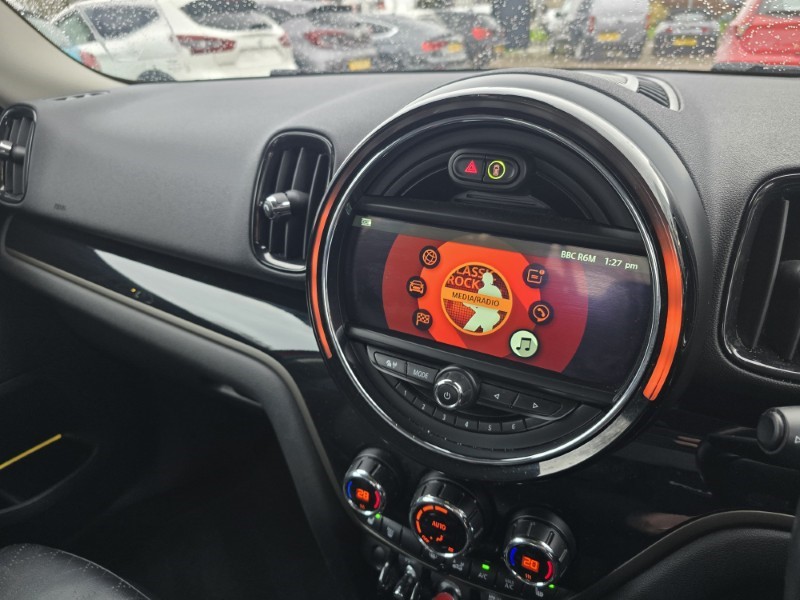 2018 (18) MINI COUNTRYMAN 2.0 Cooper D 5dr Auto 5034864