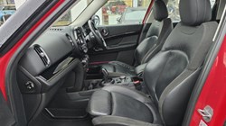 2018 (18) MINI COUNTRYMAN 2.0 Cooper D 5dr Auto 5034847