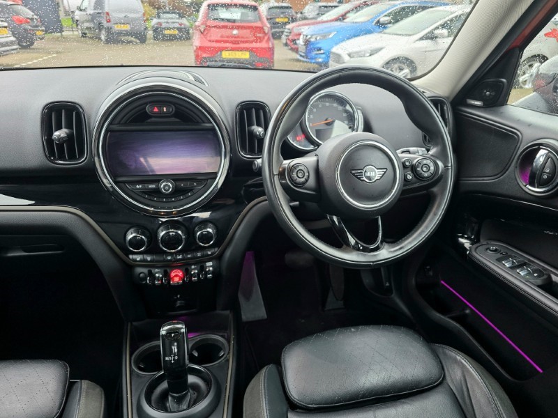 2018 (18) MINI COUNTRYMAN 2.0 Cooper D 5dr Auto 5034858