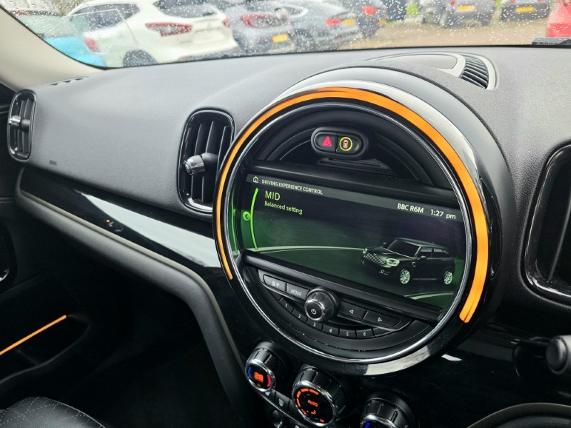 2018 (18) MINI COUNTRYMAN 2.0 Cooper D 5dr Auto 5034869