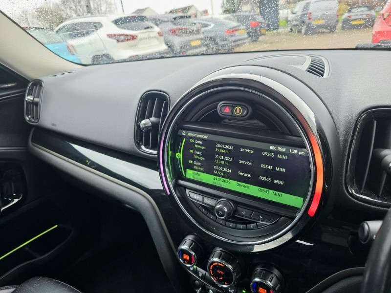 2018 (18) MINI COUNTRYMAN 2.0 Cooper D 5dr Auto 5034874