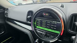 2018 (18) MINI COUNTRYMAN 2.0 Cooper D 5dr Auto 5034874