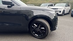 2024 (24) LAND ROVER RANGE ROVER VELAR 2.0 D200 MHEV Dynamic SE 5dr Auto 4640101
