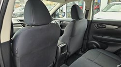 2016 (16) NISSAN QASHQAI 1.2 DiG-T Visia 5dr 5102370