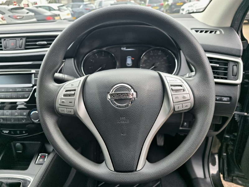 2016 (16) NISSAN QASHQAI 1.2 DiG-T Visia 5dr 5102382