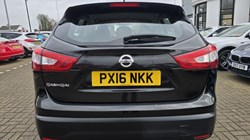 2016 (16) NISSAN QASHQAI 1.2 DiG-T Visia 5dr 5102363