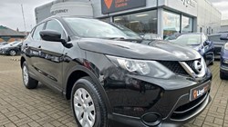 2016 (16) NISSAN QASHQAI 1.2 DiG-T Visia 5dr 5102357