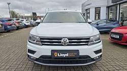 2019 (19) VOLKSWAGEN TIGUAN ALLSPACE 2.0 TDI 4Motion Match 5dr DSG 5058154