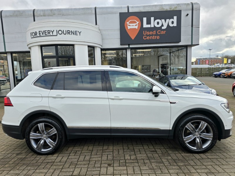 2019 (19) VOLKSWAGEN TIGUAN ALLSPACE 2.0 TDI 4Motion Match 5dr DSG 5058148