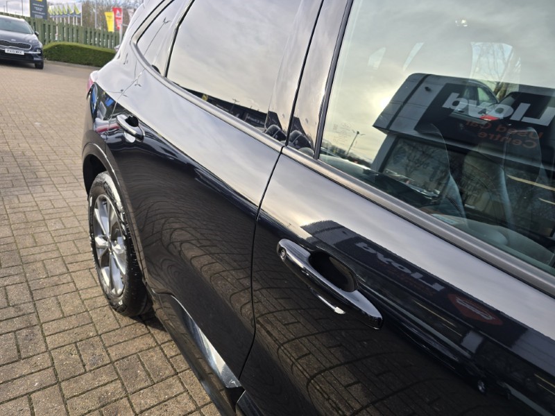 2022 (71) FORD KUGA 1.5 EcoBoost 150 ST-Line Edition 5dr 5063592