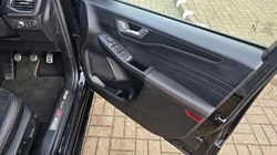 2022 (71) FORD KUGA 1.5 EcoBoost 150 ST-Line Edition 5dr 5063593