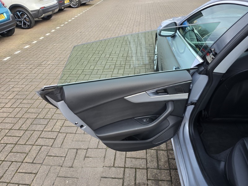 2023 (72) AUDI A5 35 TFSI Sport 5dr S Tronic 5047107