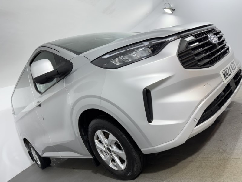 2024 (24) FORD COMMERCIAL TRANSIT CUSTOM 2.0 EcoBlue 136ps H1 Van Limited 5047603