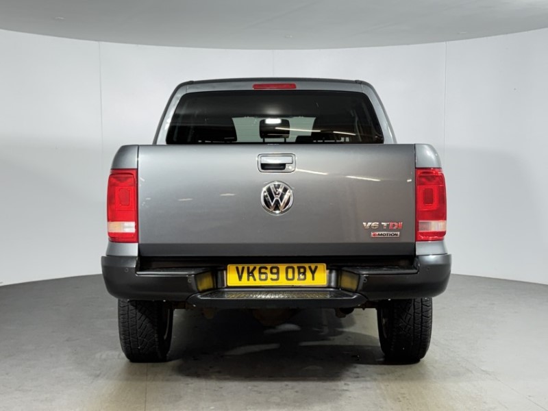 2019 (69) VOLKSWAGEN COMMERCIAL AMAROK D/Cab Pick Up Trendline 3.0 V6 TDI 204 BMT 4M Auto 5067780