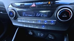 2018 (68) HYUNDAI TUCSON 1.6 CRDi SE Nav 5dr 2WD 5063294