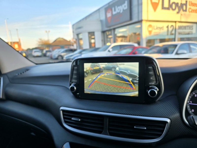 2018 (68) HYUNDAI TUCSON 1.6 CRDi SE Nav 5dr 2WD 5063260