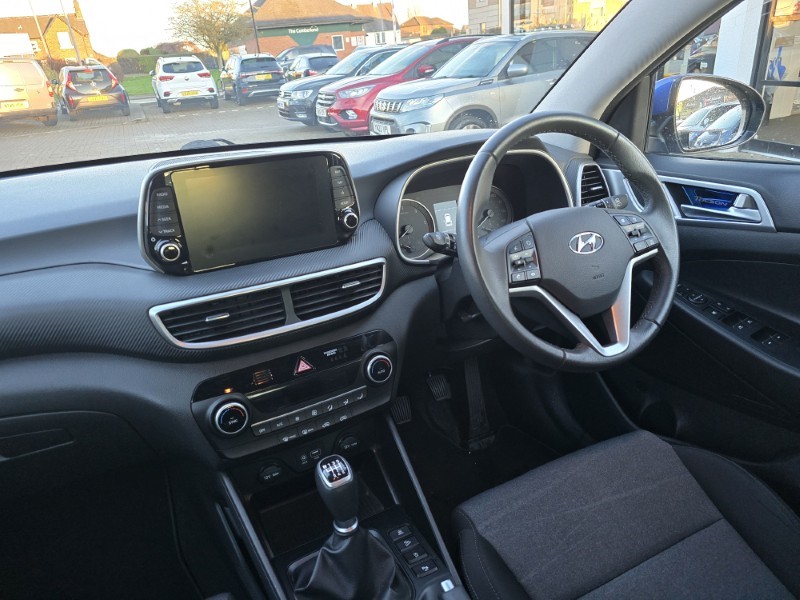 2018 (68) HYUNDAI TUCSON 1.6 CRDi SE Nav 5dr 2WD 5063276
