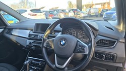 2017 (17) BMW 2 SERIES 218i SE 5dr 5063654