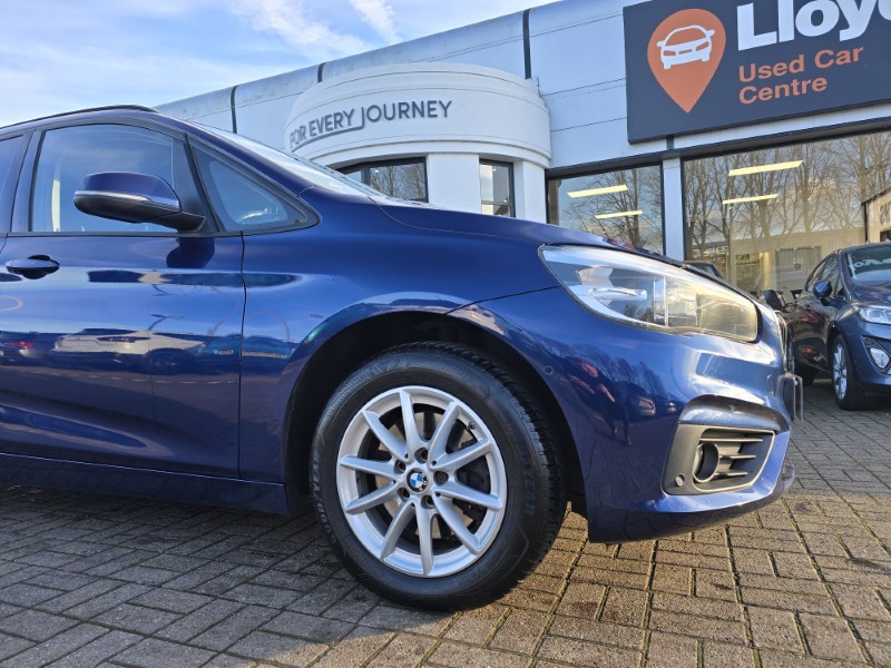 2017 (17) BMW 2 SERIES 218i SE 5dr 5063626
