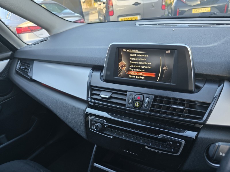 2017 (17) BMW 2 SERIES 218i SE 5dr 5063662