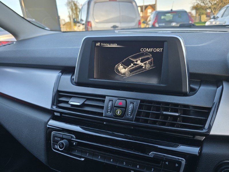 2017 (17) BMW 2 SERIES 218i SE 5dr 5063672