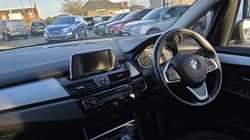 2017 (17) BMW 2 SERIES 218i SE 5dr 5063650