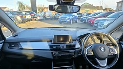 2017 (17) BMW 2 SERIES 218i SE 5dr 5063649