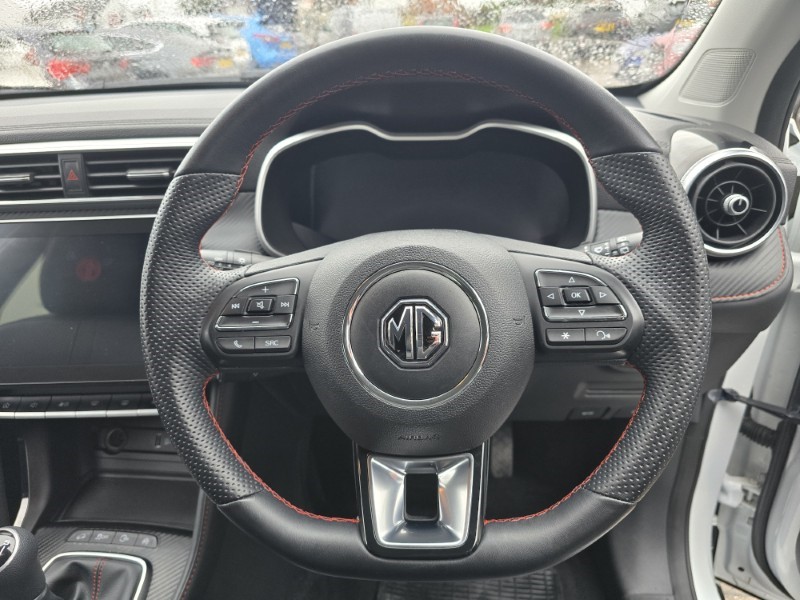 2024 (24) MG MOTOR UK ZS 1.5 VTi-TECH Exclusive 5dr 5066781