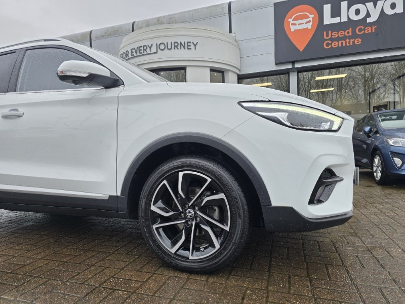 2024 (24) MG MOTOR UK ZS 1.5 VTi-TECH Exclusive 5dr 5066751