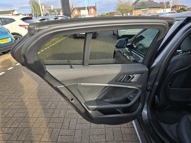 2021 (71) BMW 1 SERIES 116d M Sport 5dr Step Auto 5102410