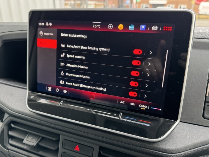 2025 (75) MAN COMMERCIAL TGE 180 Lion XC High Roof Van Auto  5069944