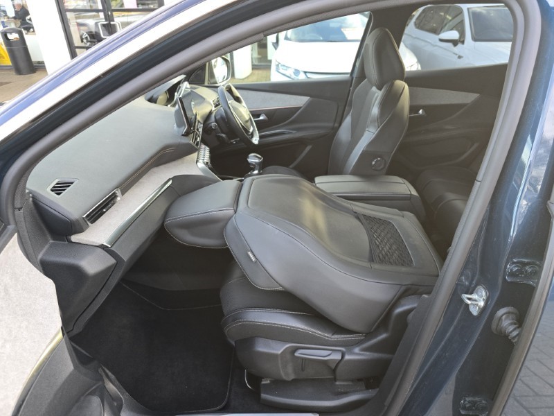 2022 (22) PEUGEOT 3008 1.5 BlueHDi GT 5dr 5084381