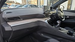 2022 (22) PEUGEOT 3008 1.5 BlueHDi GT 5dr 5084383