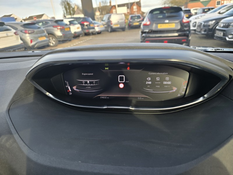 2022 (22) PEUGEOT 3008 1.5 BlueHDi GT 5dr 5084405