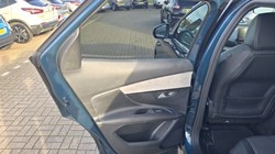 2022 (22) PEUGEOT 3008 1.5 BlueHDi GT 5dr 5084371