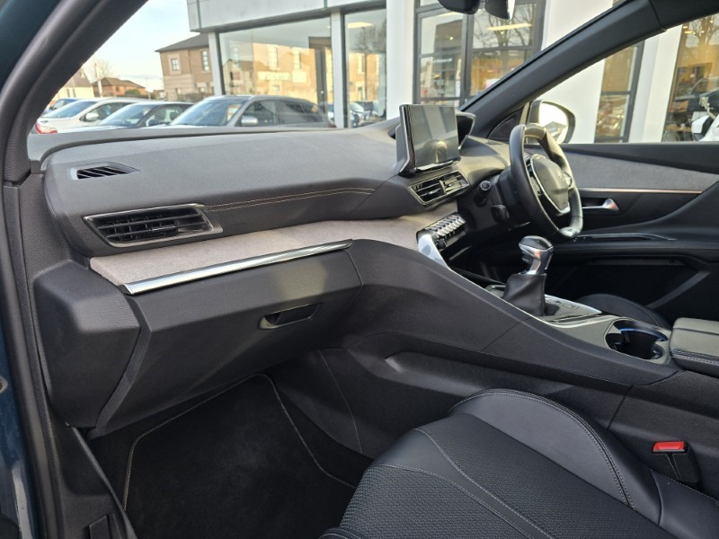 2022 (22) PEUGEOT 3008 1.5 BlueHDi GT 5dr 5084379